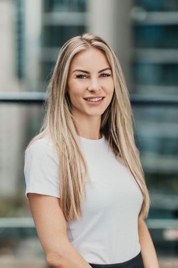 Kerri Kenward